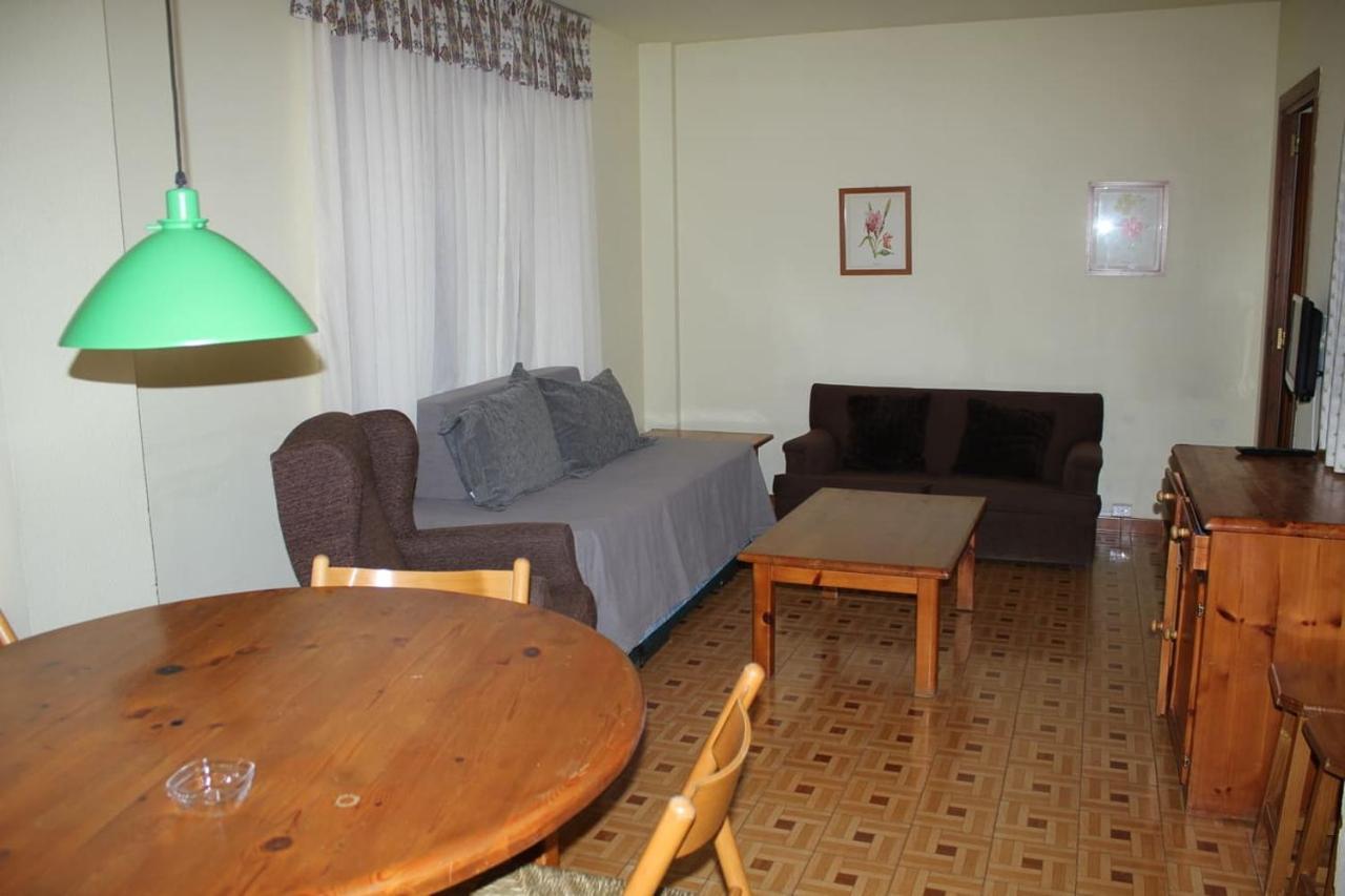 Apartamentos Pessets Adelaida Сорт Экстерьер фото