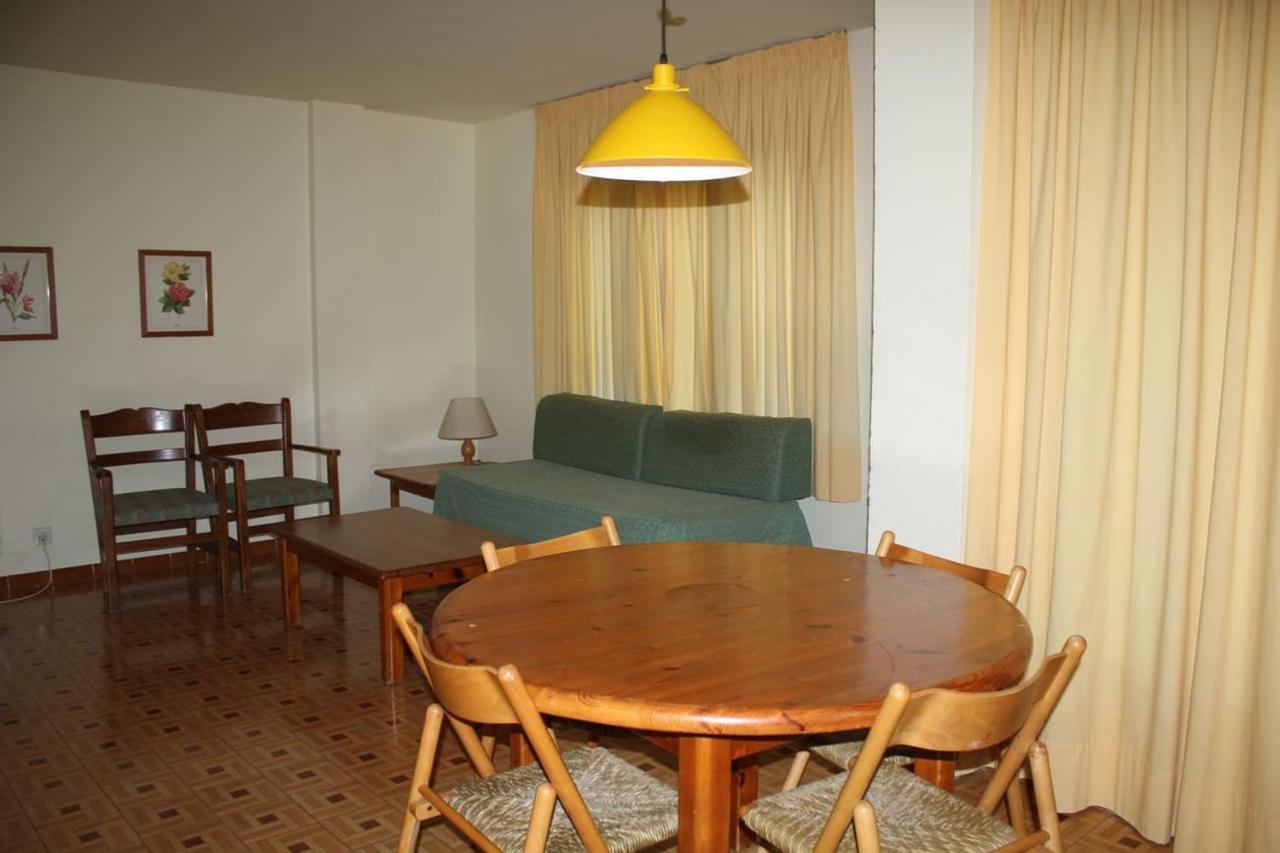 Apartamentos Pessets Adelaida Сорт Экстерьер фото