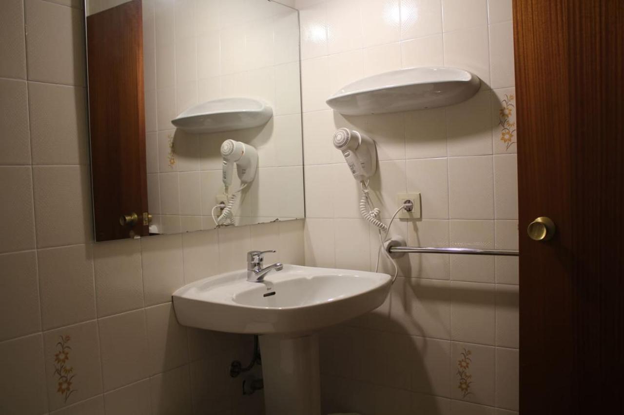Apartamentos Pessets Adelaida Сорт Экстерьер фото